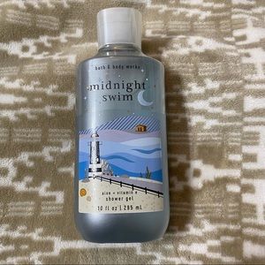 Bath & Body Works Midnight Swim Shower Gel